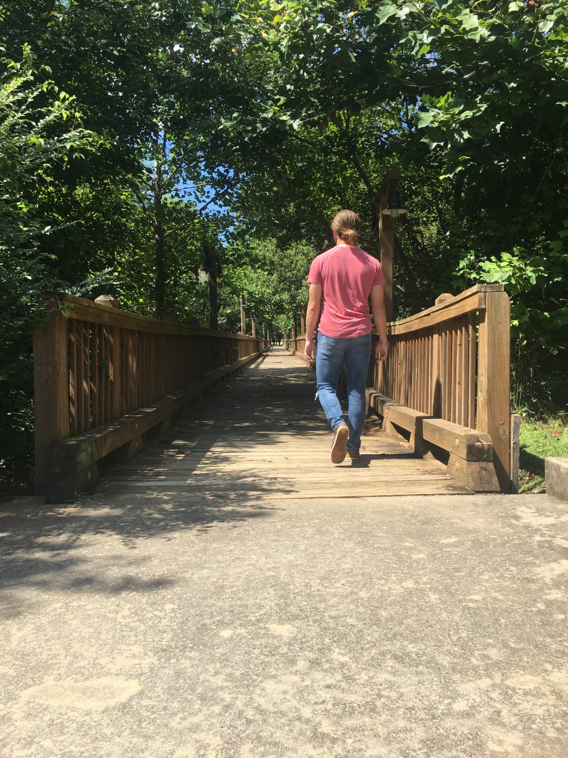 BC8326C4-DDAD-42CB-8F3F-B81E6DBD47E8